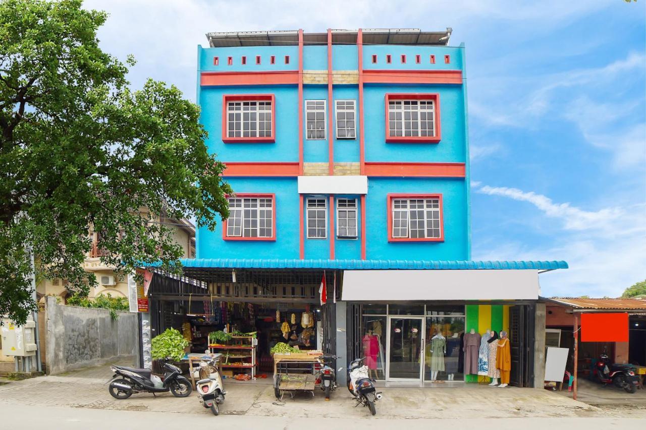 Oyo 91435 Berliany Home 2 Medan Dış mekan fotoğraf